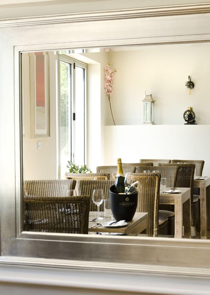 Grouville Beachcombers Hotel מראה חיצוני תמונה