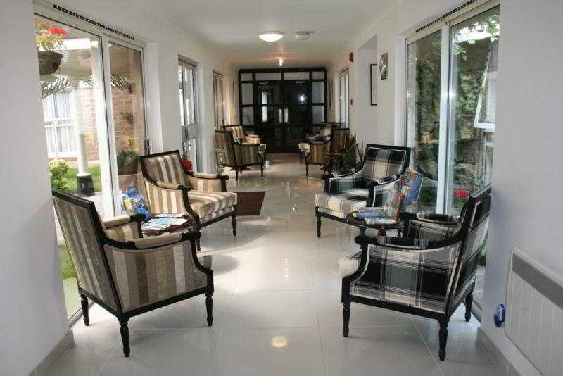 Grouville Beachcombers Hotel מראה חיצוני תמונה